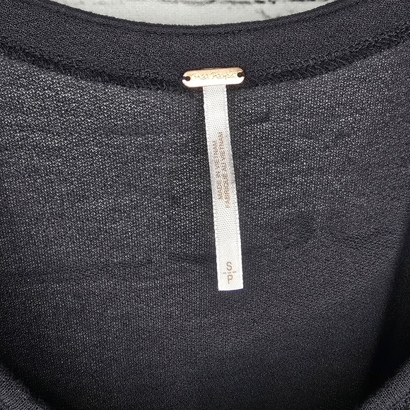 Free People Black Flowy Boho Top Size Small - Picture 4 of 8